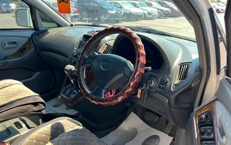 Toyota Harrier, 1998 год, 879 000 рублей, 10 фотография