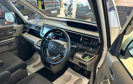 Honda Stepwgn IV, 2017 год, 2 249 900 рублей, 10 фотография