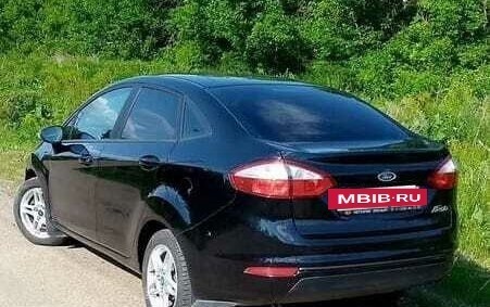 Ford Fiesta, 2016 год, 800 000 рублей, 6 фотография