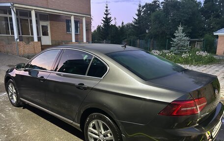 Volkswagen Passat B8 рестайлинг, 2019 год, 2 850 000 рублей, 12 фотография