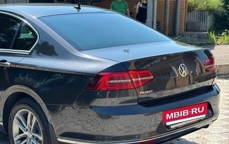 Volkswagen Passat B8 рестайлинг, 2019 год, 2 850 000 рублей, 6 фотография