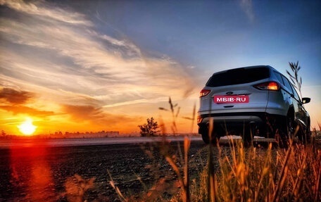 Ford Kuga III, 2015 год, 1 350 000 рублей, 3 фотография