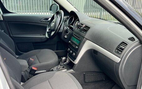 Skoda Yeti I рестайлинг, 2014 год, 1 700 000 рублей, 11 фотография