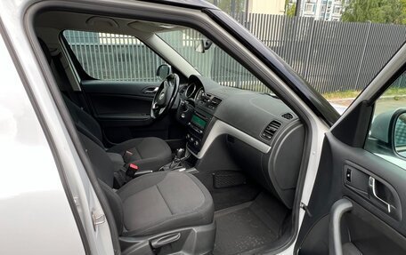 Skoda Yeti I рестайлинг, 2014 год, 1 700 000 рублей, 12 фотография