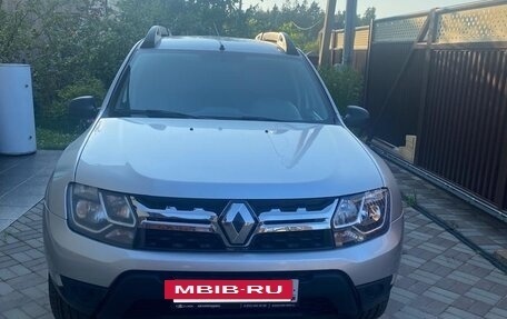 Renault Duster I рестайлинг, 2018 год, 1 100 000 рублей, 2 фотография