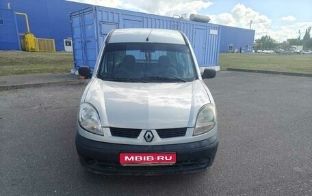 Renault Kangoo II рестайлинг, 2008 год, 319 000 рублей, 1 фотография