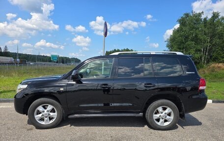 Toyota Land Cruiser 200, 2011 год, 2 700 000 рублей, 7 фотография