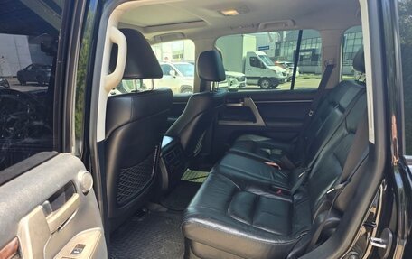 Toyota Land Cruiser 200, 2011 год, 2 700 000 рублей, 17 фотография