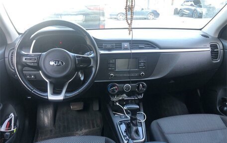 KIA Rio IV, 2021 год, 1 699 000 рублей, 5 фотография