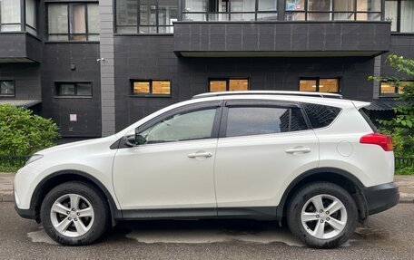 Toyota RAV4, 2014 год, 2 198 000 рублей, 3 фотография