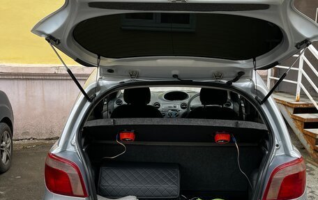 Toyota Vitz, 2000 год, 450 000 рублей, 17 фотография