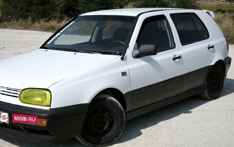 Volkswagen Golf III, 1992 год, 160 000 рублей, 2 фотография