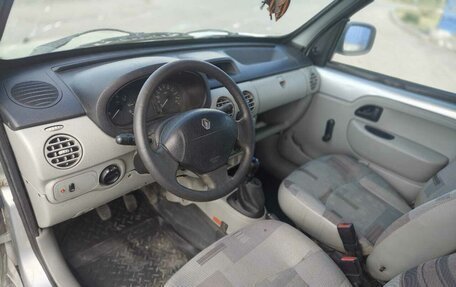 Renault Kangoo II рестайлинг, 2008 год, 319 000 рублей, 9 фотография