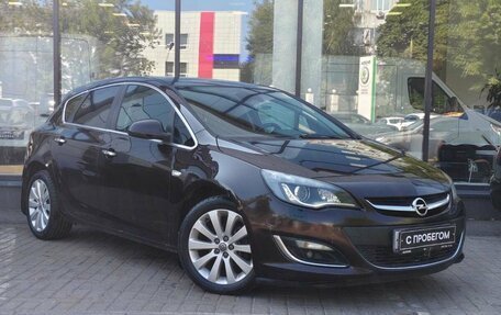 Opel Astra J, 2013 год, 870 000 рублей, 3 фотография
