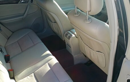 Mercedes-Benz C-Класс, 2004 год, 800 000 рублей, 7 фотография