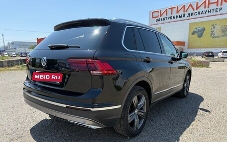 Volkswagen Tiguan II, 2017 год, 1 850 000 рублей, 4 фотография