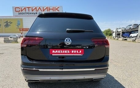 Volkswagen Tiguan II, 2017 год, 1 850 000 рублей, 6 фотография