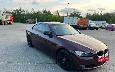 BMW 3 серия, 2009 год, 1 070 000 рублей, 2 фотография