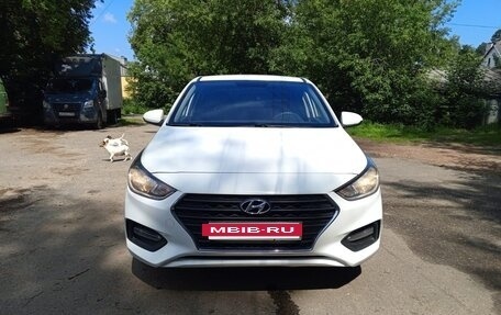 Hyundai Solaris II рестайлинг, 2019 год, 1 200 000 рублей, 5 фотография