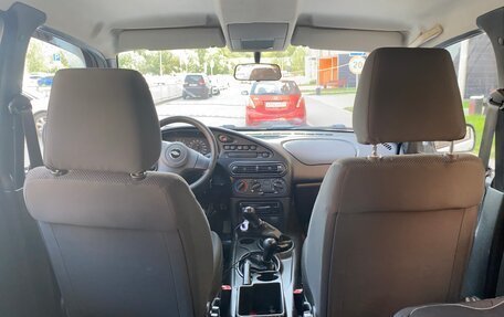 Chevrolet Niva I рестайлинг, 2015 год, 590 000 рублей, 6 фотография