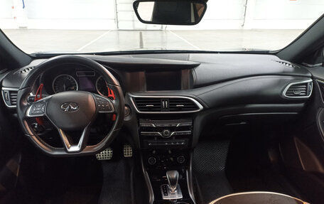 Infiniti Q30, 2017 год, 1 939 950 рублей, 17 фотография