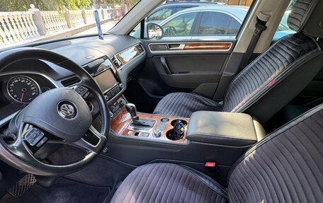 Volkswagen Touareg III, 2013 год, 2 300 000 рублей, 10 фотография