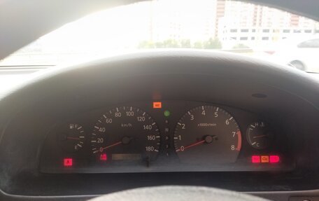 Nissan Wingroad I, 1999 год, 160 000 рублей, 13 фотография