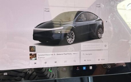 Tesla Model Y I, 2025 год, 6 789 000 рублей, 15 фотография