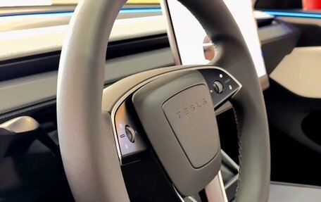 Tesla Model Y I, 2025 год, 6 789 000 рублей, 14 фотография