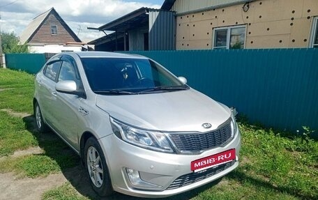 KIA Rio III рестайлинг, 2013 год, 1 050 000 рублей, 6 фотография