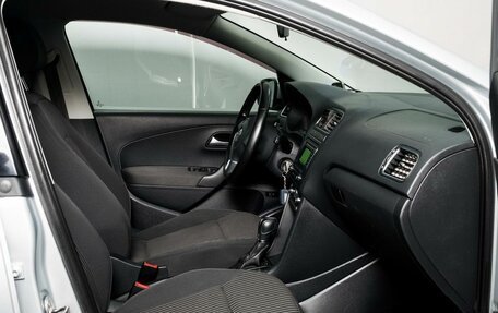 Volkswagen Polo VI (EU Market), 2013 год, 815 000 рублей, 8 фотография