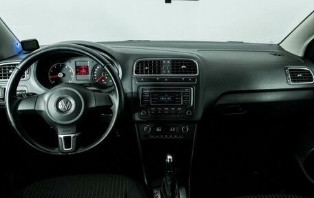 Volkswagen Polo VI (EU Market), 2013 год, 815 000 рублей, 7 фотография