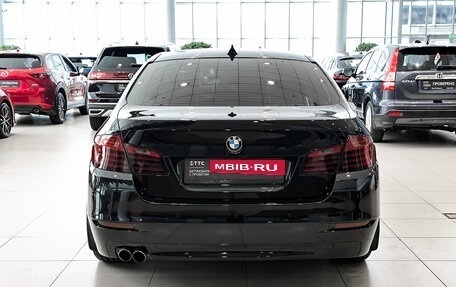 BMW 5 серия, 2015 год, 1 950 000 рублей, 7 фотография