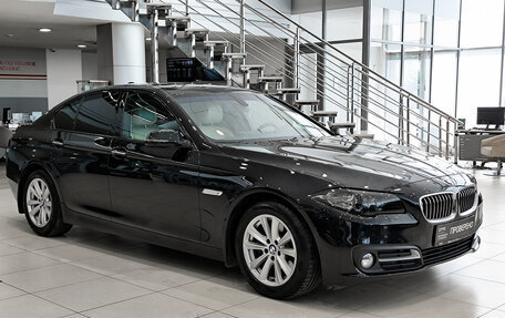 BMW 5 серия, 2015 год, 1 950 000 рублей, 3 фотография