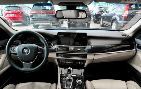 BMW 5 серия, 2015 год, 1 950 000 рублей, 17 фотография