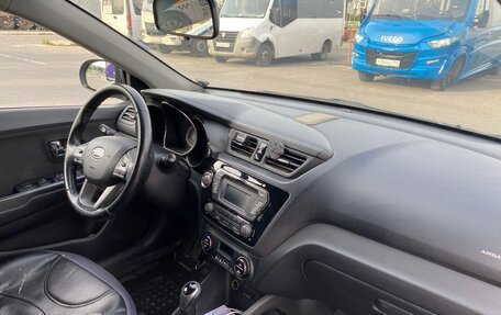 KIA Rio III рестайлинг, 2011 год, 895 000 рублей, 10 фотография