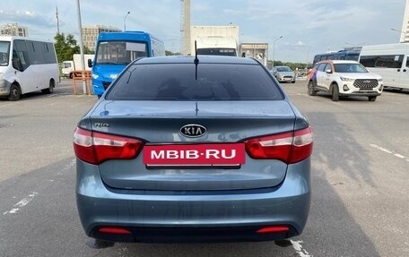 KIA Rio III рестайлинг, 2011 год, 895 000 рублей, 4 фотография
