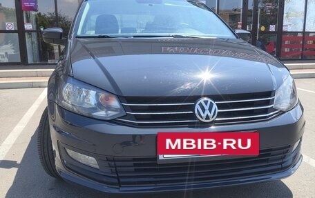 Volkswagen Polo VI (EU Market), 2017 год, 1 100 000 рублей, 3 фотография