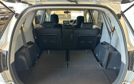 Toyota Wish II, 2013 год, 1 599 000 рублей, 20 фотография