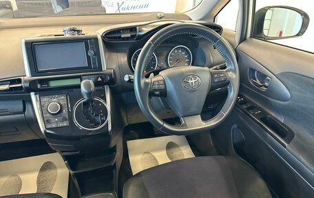 Toyota Wish II, 2013 год, 1 599 000 рублей, 15 фотография