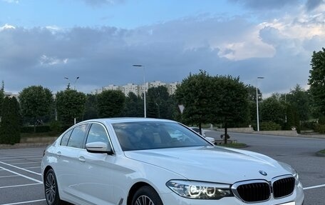 BMW 5 серия, 2019 год, 3 700 000 рублей, 3 фотография