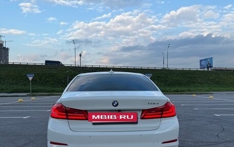 BMW 5 серия, 2019 год, 3 700 000 рублей, 11 фотография