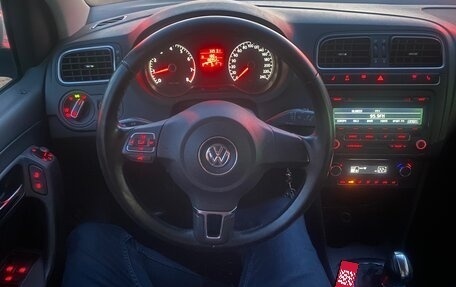 Volkswagen Polo VI (EU Market), 2012 год, 670 000 рублей, 3 фотография