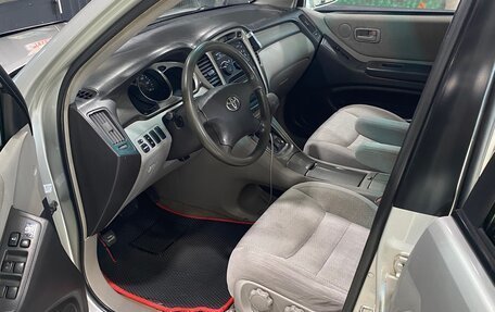 Toyota Highlander III, 2001 год, 1 050 000 рублей, 14 фотография