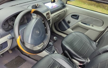 Renault Symbol I, 2004 год, 200 000 рублей, 4 фотография