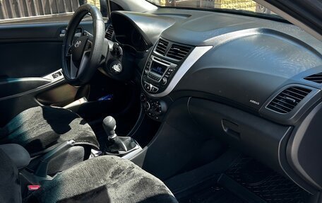 Hyundai Solaris II рестайлинг, 2014 год, 1 200 000 рублей, 9 фотография