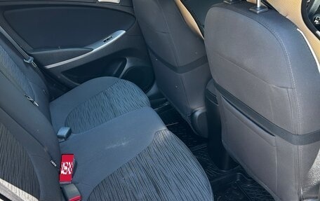 Hyundai Solaris II рестайлинг, 2014 год, 1 200 000 рублей, 10 фотография