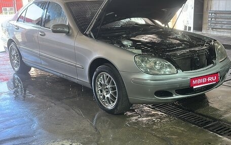 Mercedes-Benz S-Класс, 2003 год, 900 000 рублей, 4 фотография