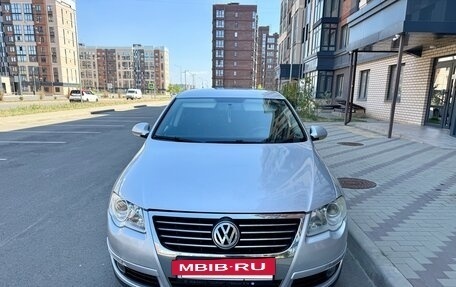Volkswagen Passat B6, 2006 год, 745 000 рублей, 2 фотография