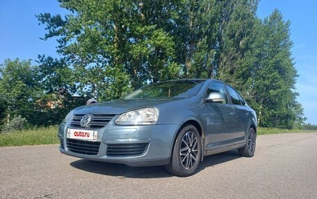 Volkswagen Jetta VI, 2007 год, 450 000 рублей, 2 фотография